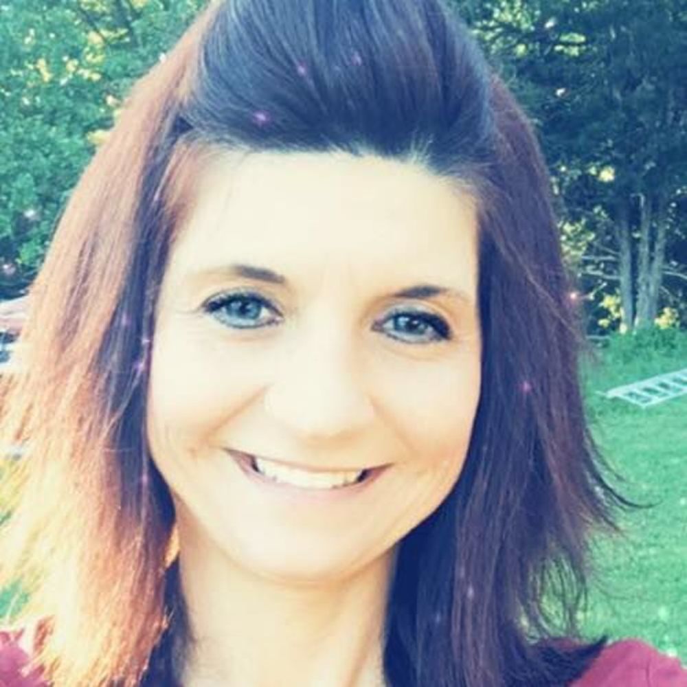 Meet your Posher, Jenn